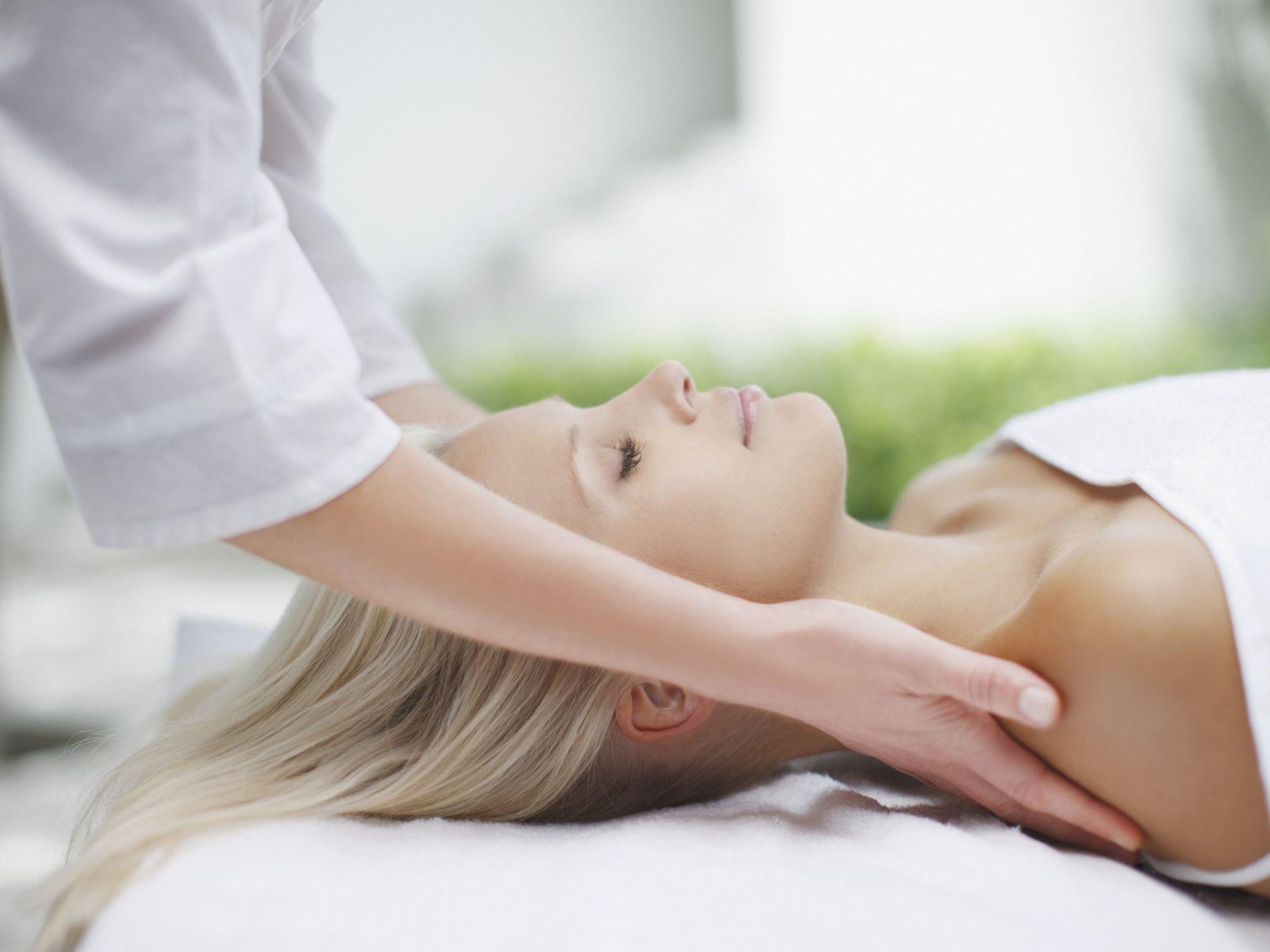 Check Some Characteristics Of A Good Massage Therapy Clinic Before You Go Healths Love